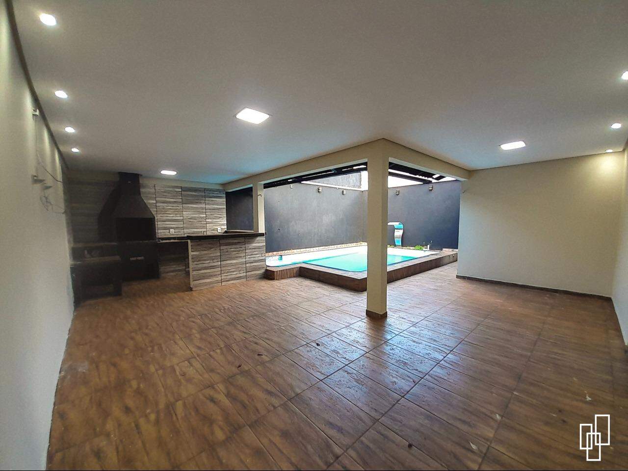 Casa para aluguel no Arso 151 : 