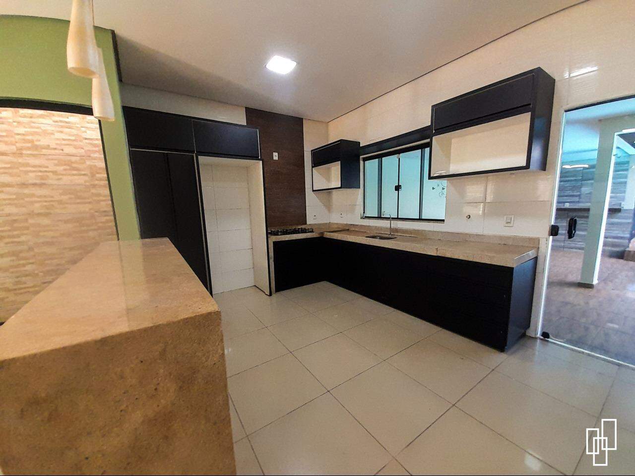 Casa para aluguel no Arso 151 : 