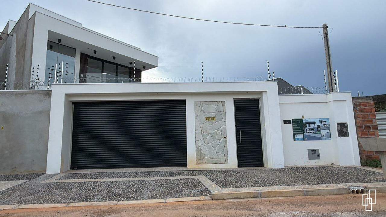 Sobrado à venda no Arso 52 : 