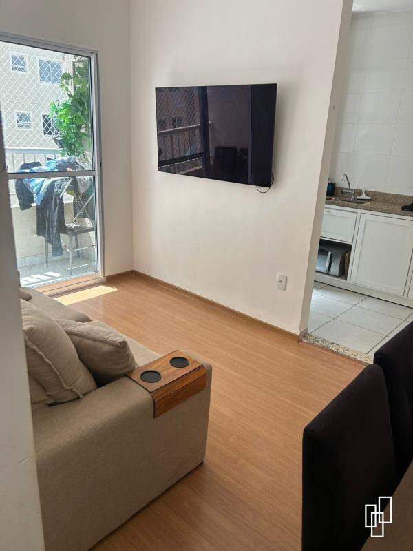 Apartamento para aluguel no Arno 12 : 