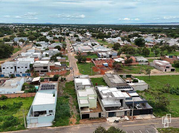 Lote à venda no Plano Diretor Sul: 