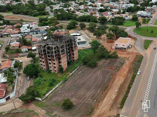 Lote à venda no Plano Diretor Sul: 