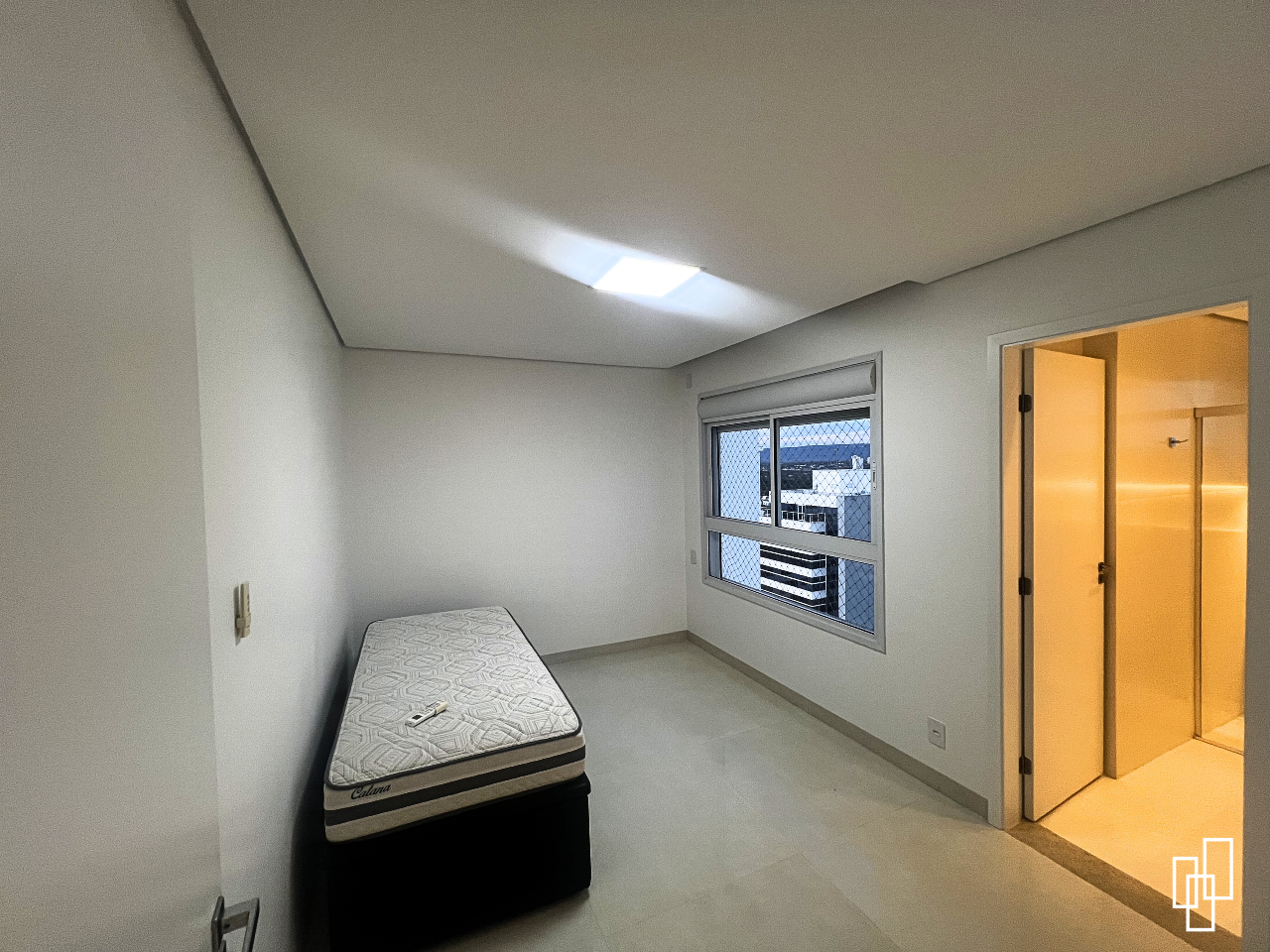Apartamento para aluguel no Graciosa Orla 14: 