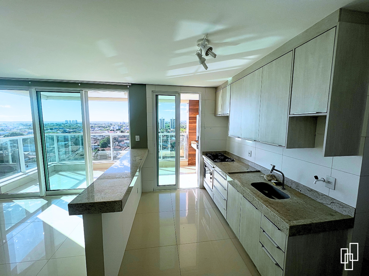 Apartamento para aluguel no Plano Diretor Norte: 