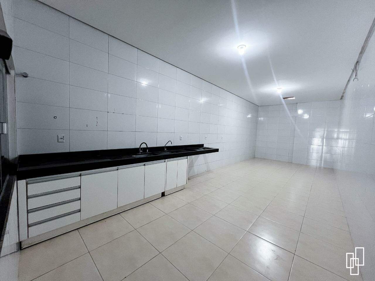 Sala comercial para aluguel no Plano Diretor Sul: 
