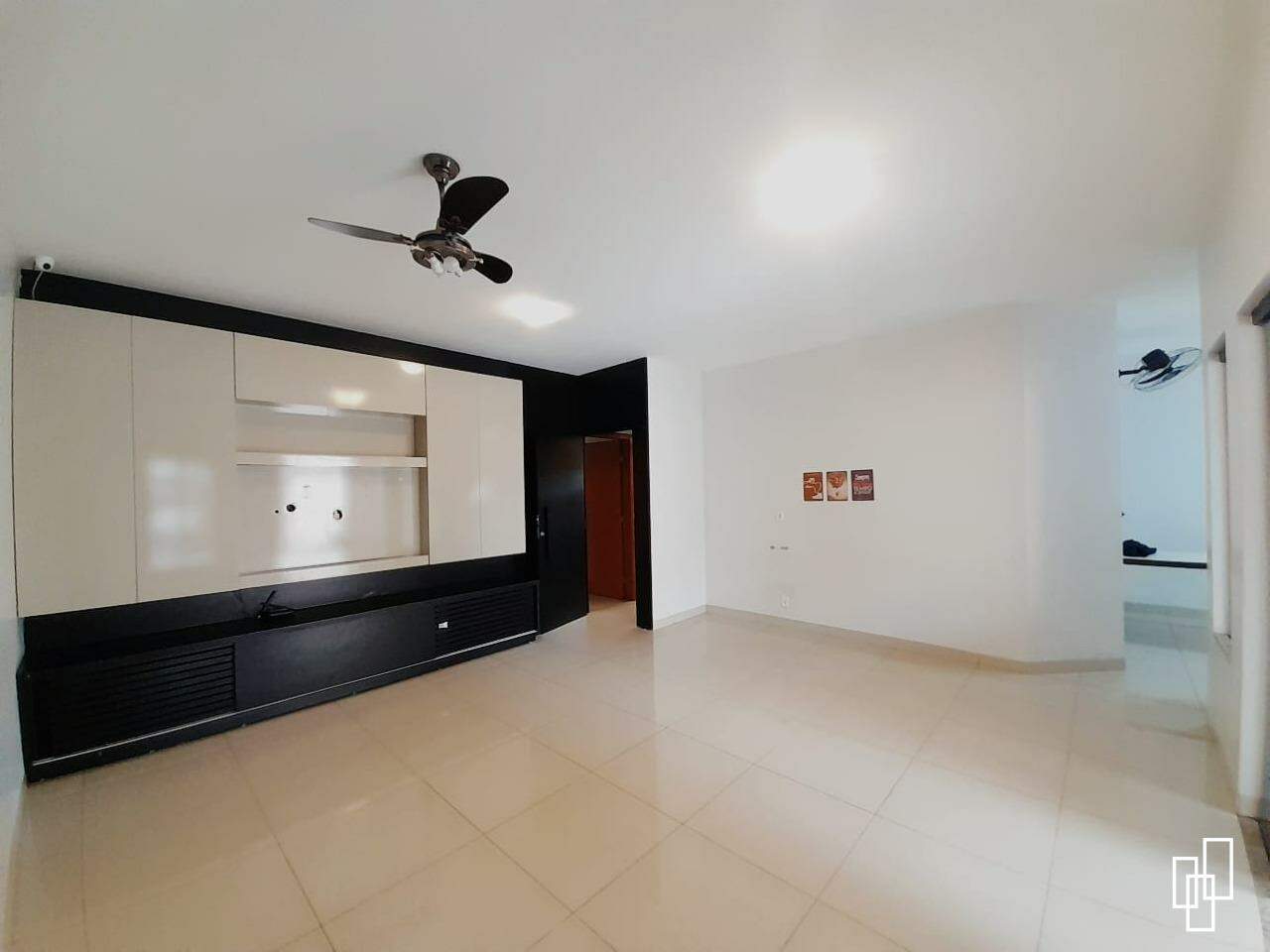 Casa para aluguel no Plano Diretor Sul: 