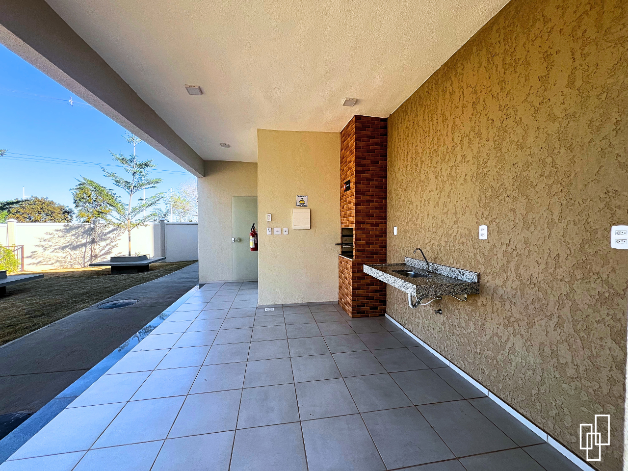 Apartamento para aluguel no Plano Diretor Sul: 