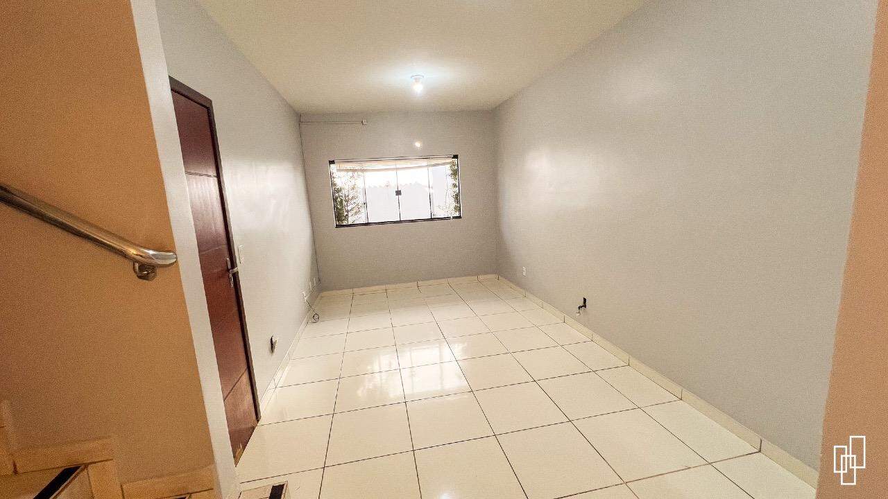 Sobrado em Condomínio para aluguel no Plano Diretor Sul: 