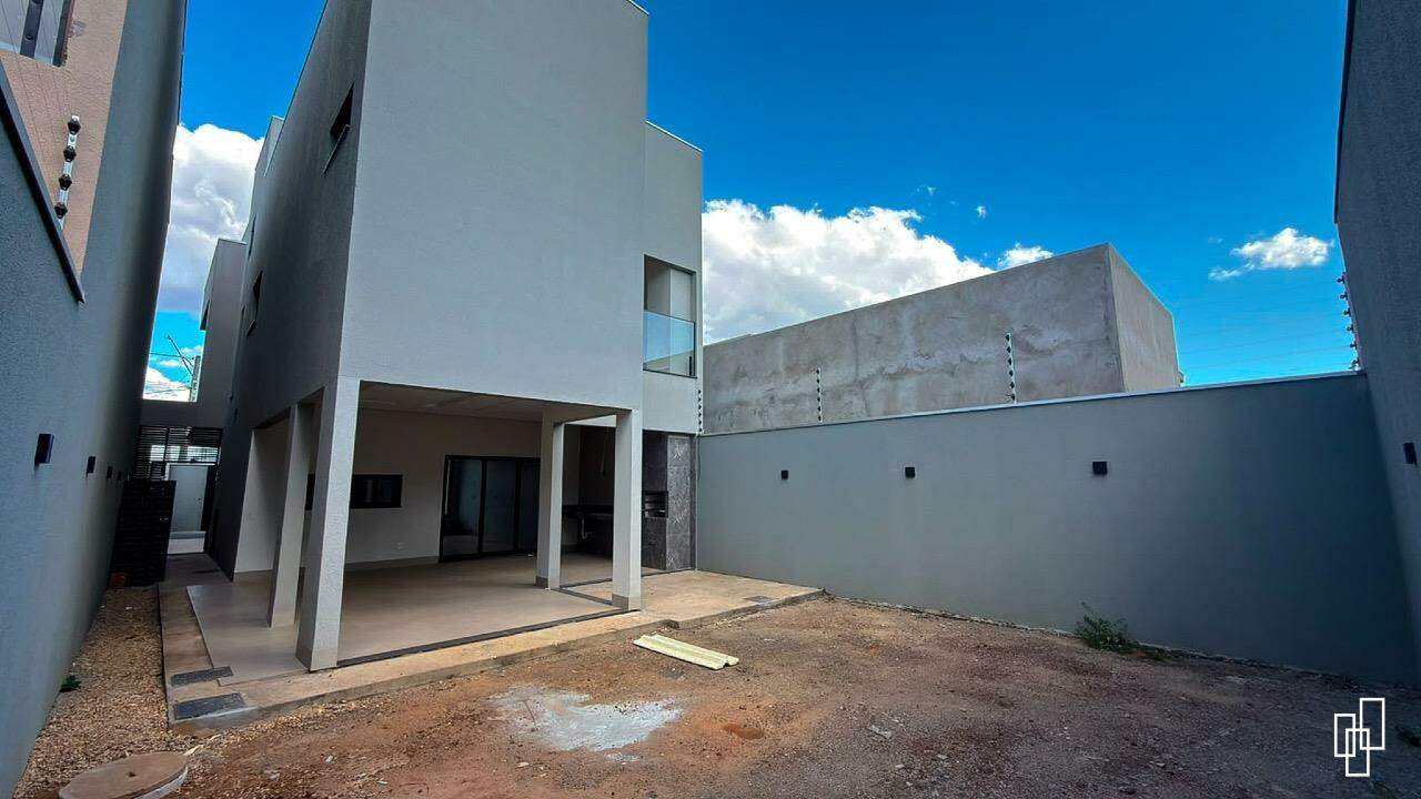 Sobrado à venda no Arso 52 : 