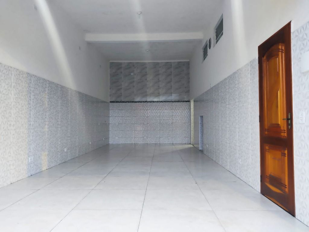 Salão para aluguel no Cidade Satélite Santa Bárbara: 