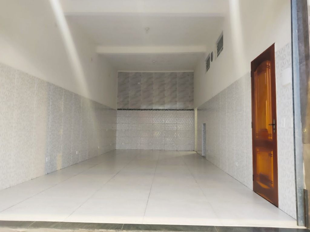 Salão para aluguel no Cidade Satélite Santa Bárbara: 