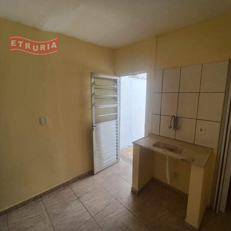 Casa para aluguel no Cidade Satélite Santa Bárbara: 