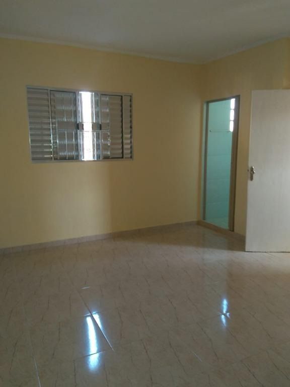 Sobrado à venda no Jardim Vila Carrão: 