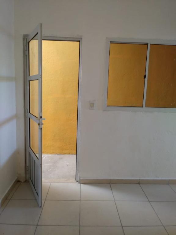 Sobrado à venda no Jardim Rodolfo Pirani: 