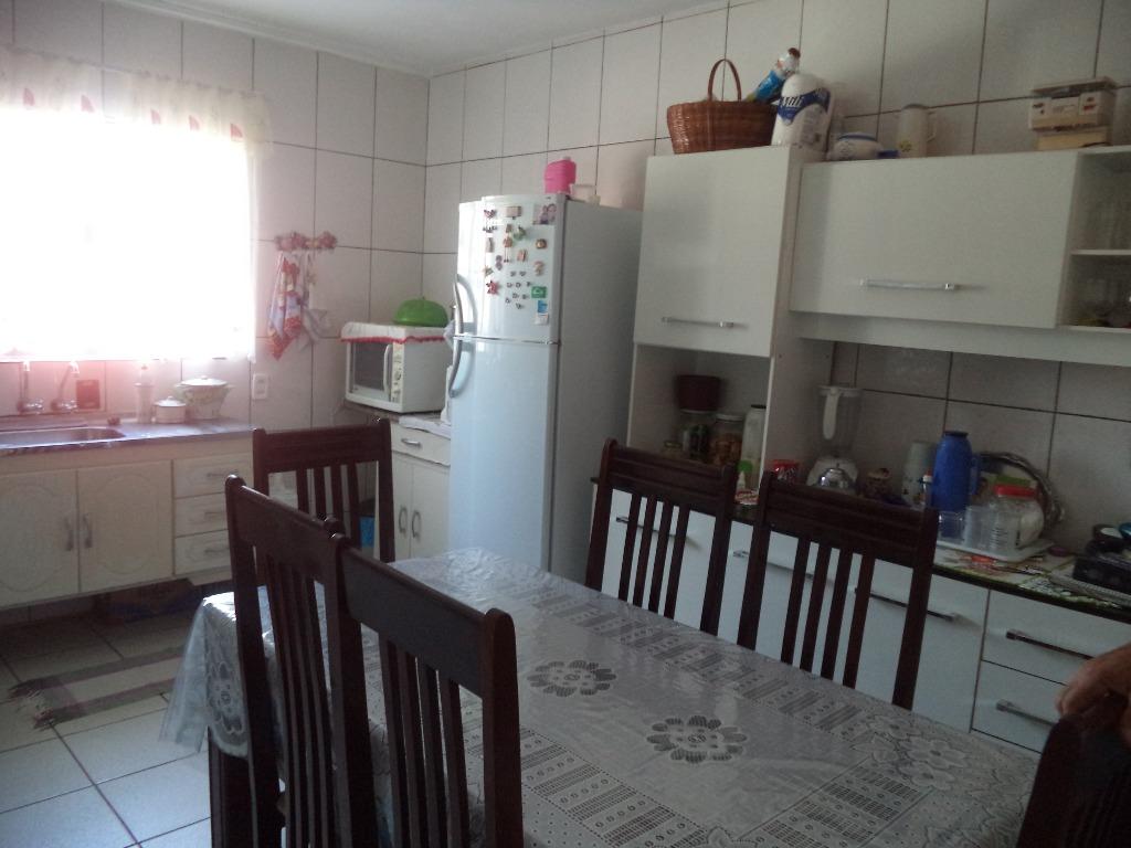 Sobrado à venda no Jardim São João (São Rafael): 