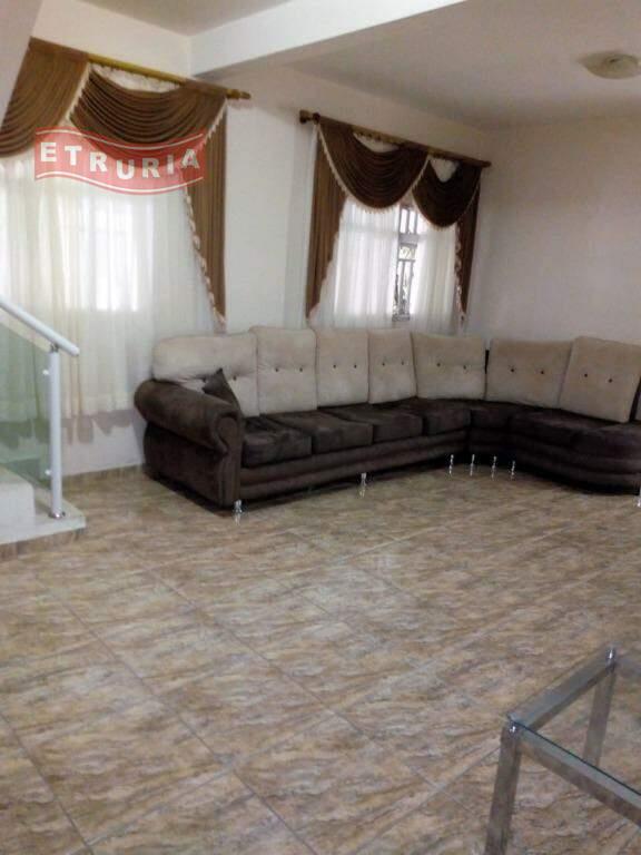 Sobrado à venda no Jardim Santo André: 