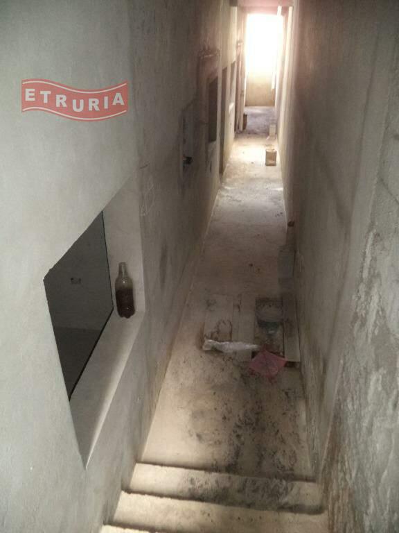 Prédio à venda no Jardim Santa Adélia: 