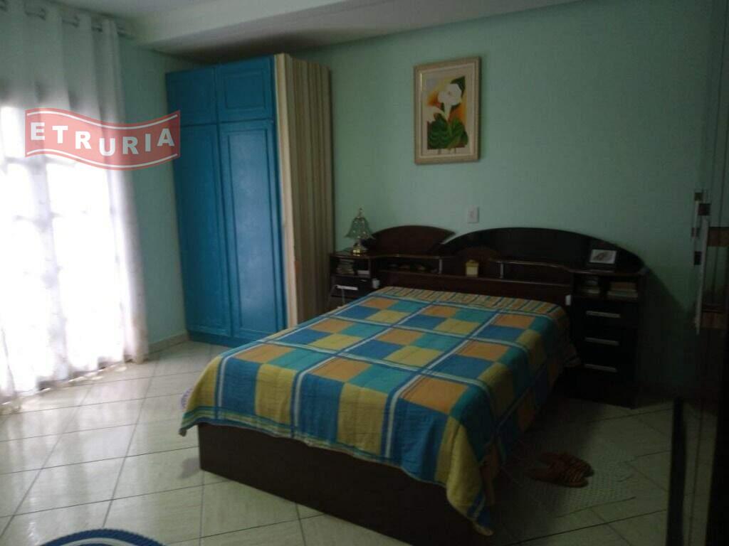 Sobrado à venda no Cidade Satélite Santa Bárbara: 