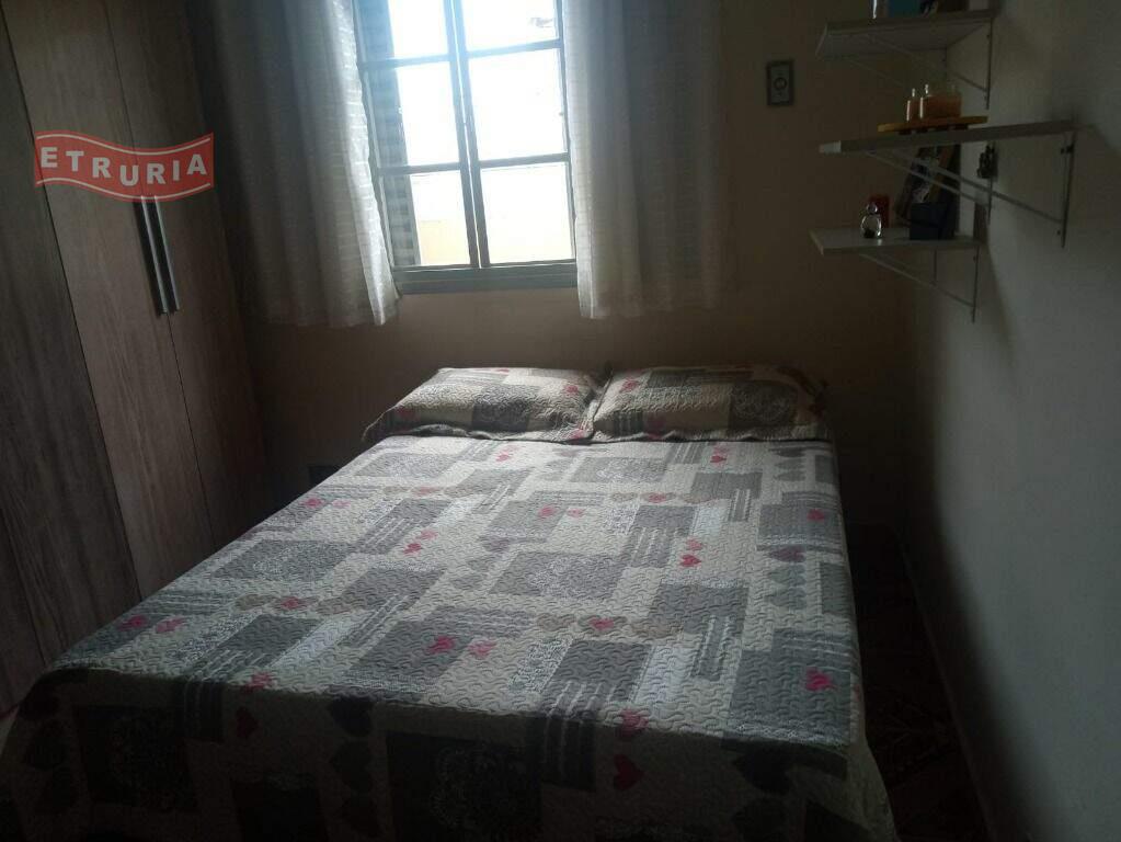 Casa à venda no Jardim Três Marias: 