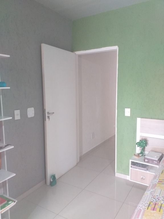 Sobrado à venda no Jardim Três Marias: 