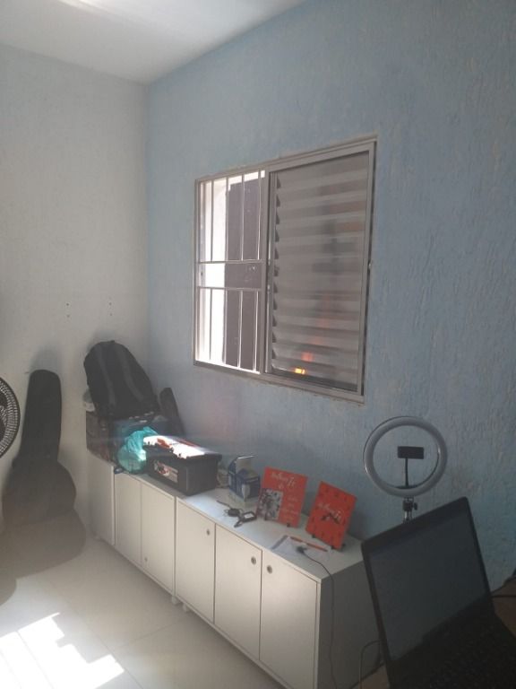 Sobrado à venda no Jardim Três Marias: 