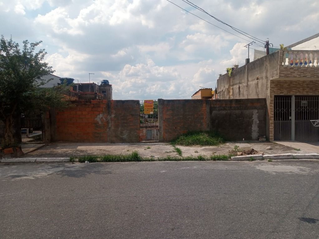 Terreno à venda no Cidade Satélite Santa Bárbara: 