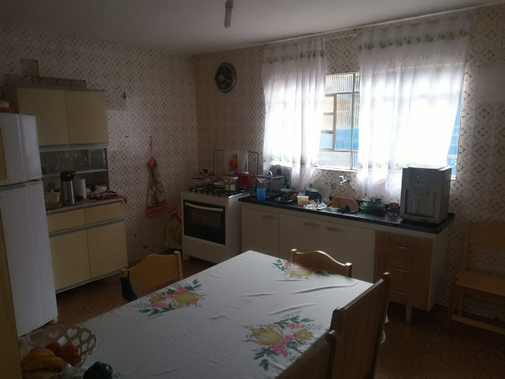 Casa à venda no Jardim Adutora: 