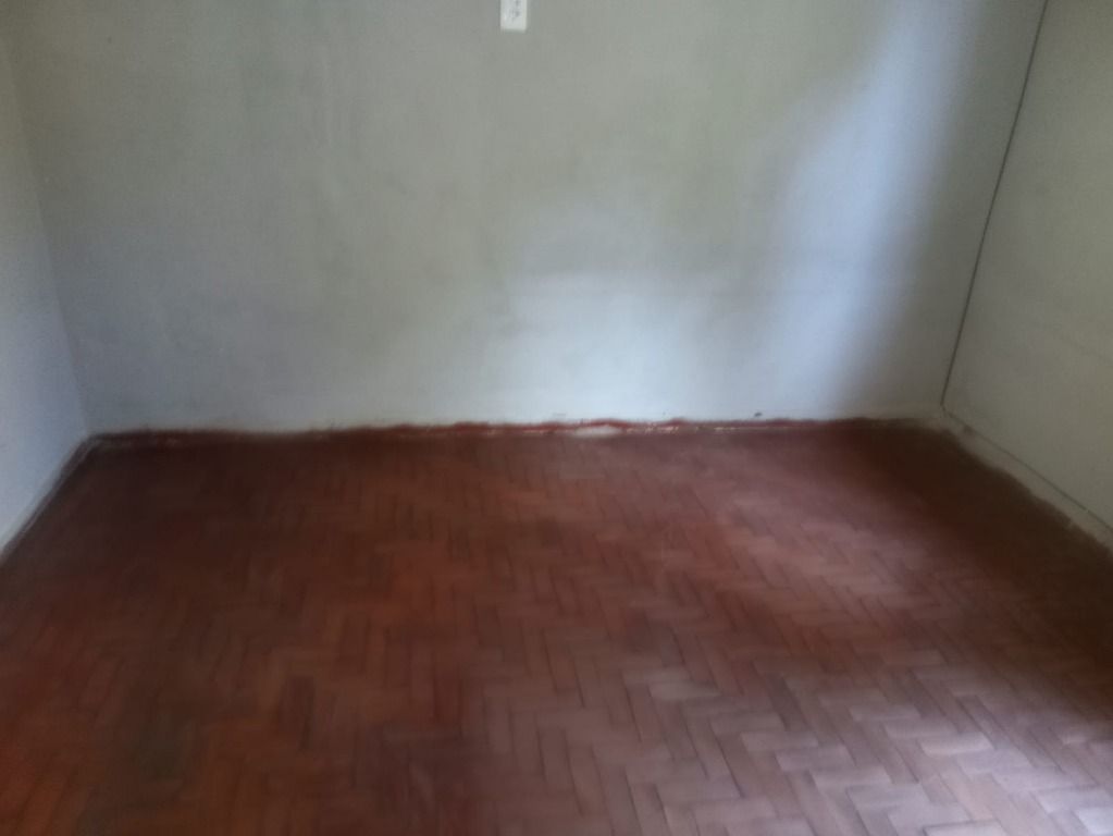 Casa à venda no Jardim Adutora: 