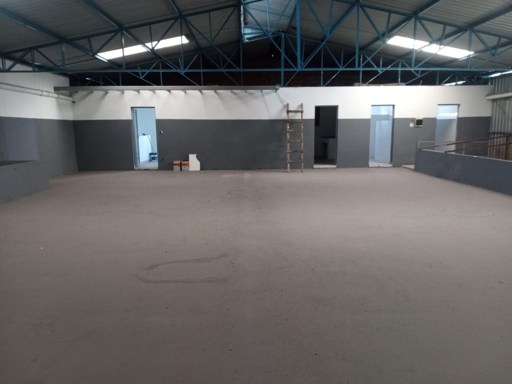 Galpão à venda no Jardim Rodolfo Pirani: 