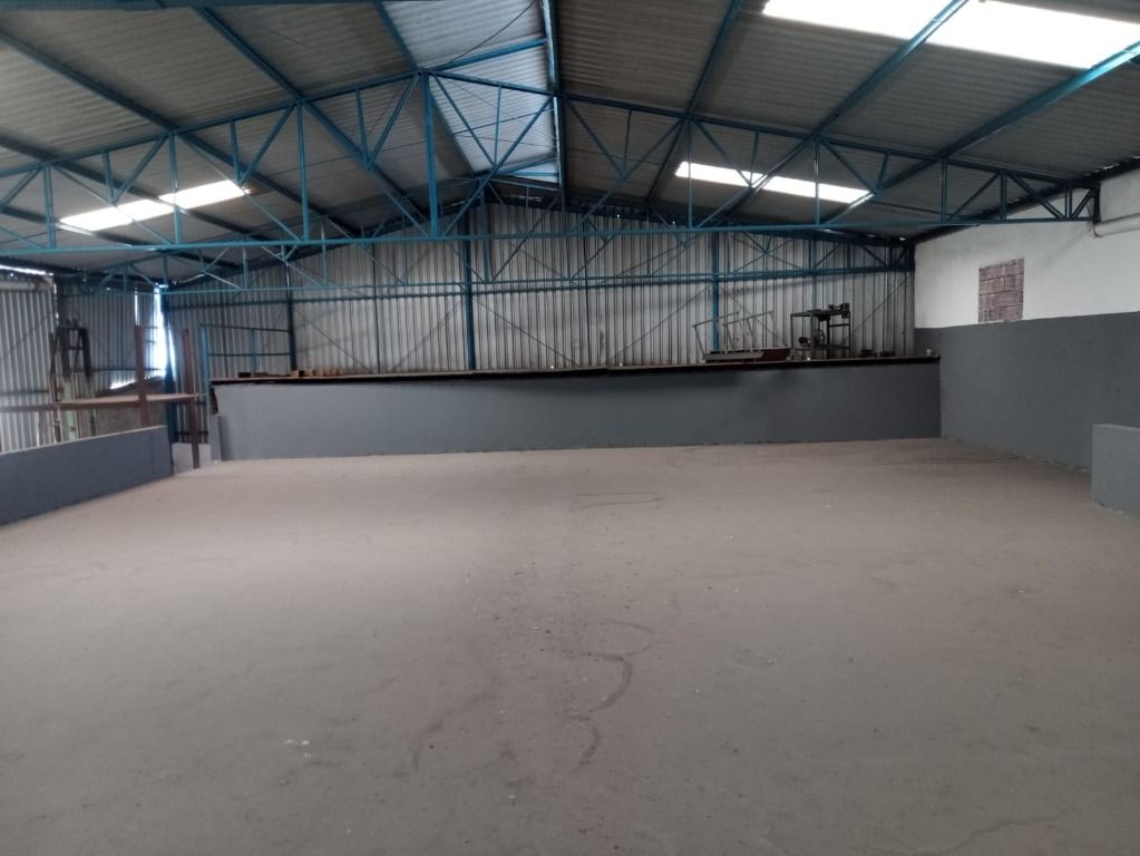 Galpão à venda no Jardim Rodolfo Pirani: 