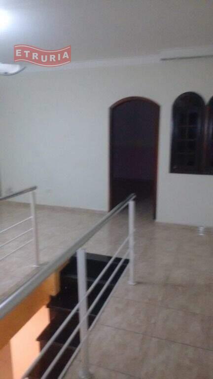 Sobrado à venda no Jardim Santa Adélia: 