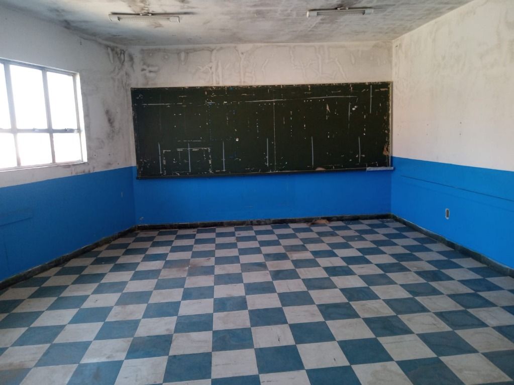 Prédio à venda no Cidade Satélite Santa Bárbara: 