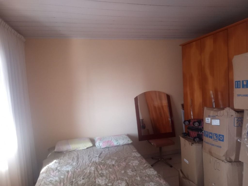 Sobrado à venda no Jardim Santa Adélia: 