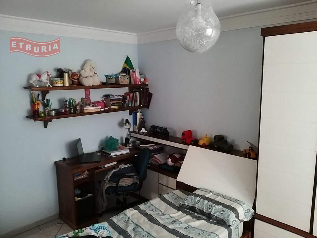 Sobrado à venda no Cidade Satélite Santa Bárbara: 