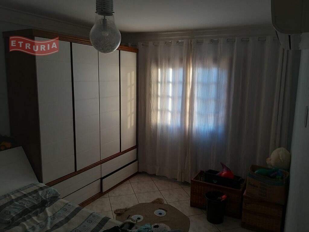 Sobrado à venda no Cidade Satélite Santa Bárbara: 