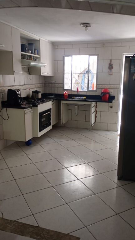 Sobrado à venda no Cidade Satélite Santa Bárbara: 