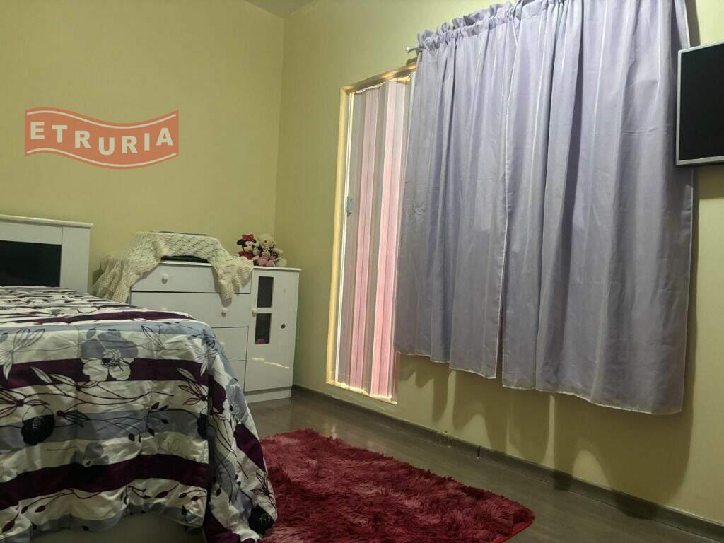 Sobrado à venda no Vila Tolstoi: 