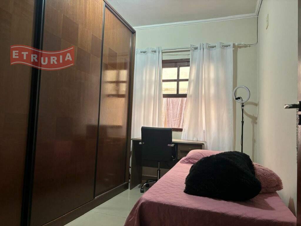 Sobrado à venda no Vila Tolstoi: 