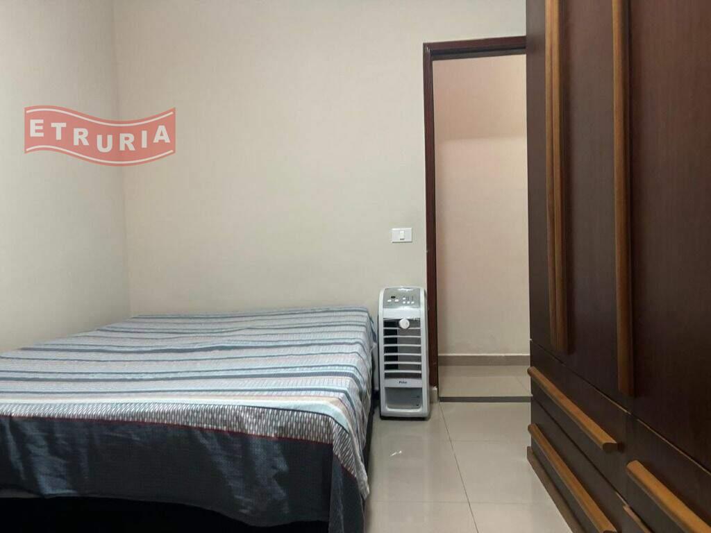 Sobrado à venda no Vila Tolstoi: 