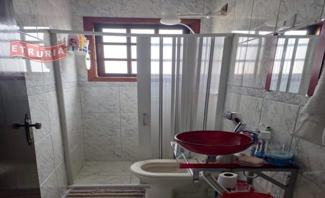 Sobrado à venda no Jardim Ponte Rasa: 