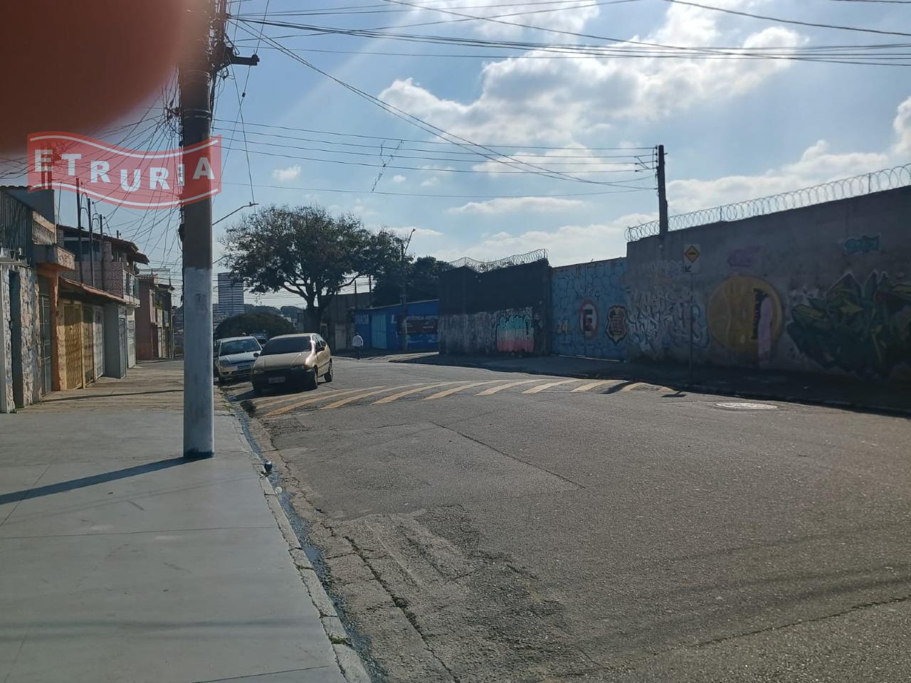 Área à venda no São Mateus: 