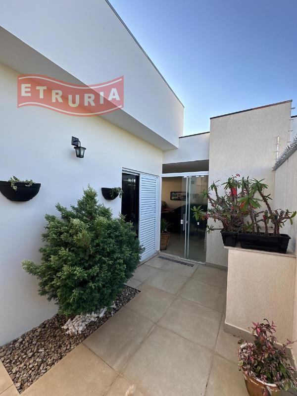 Casa à venda no Residencial do Bosque: 