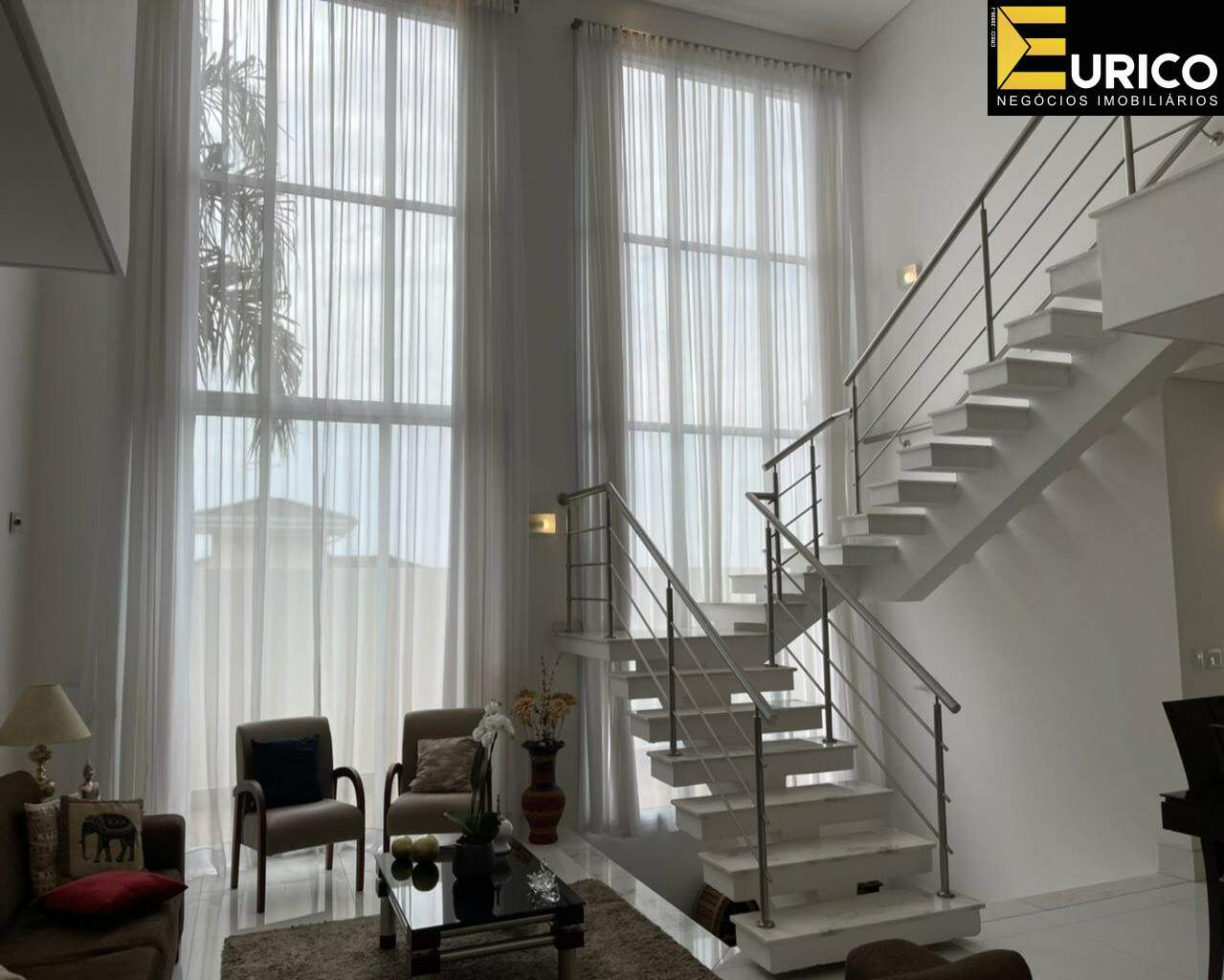 Casa em condomínio à venda no Condomínio Residencial Querência em Valinhos/SP: Foto 02