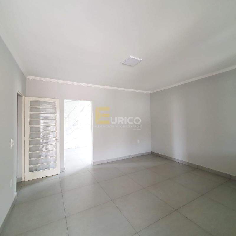 Casa à venda no VILA CLAYTON em Valinhos/SP: 