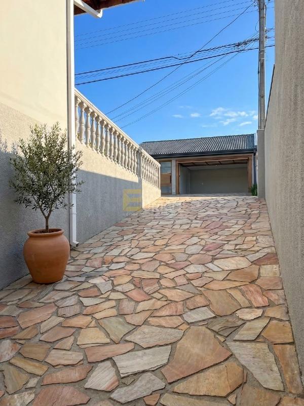 Casa em condomínio à venda no Condomínio Residencial Terras do Caribe em Valinhos/SP: 