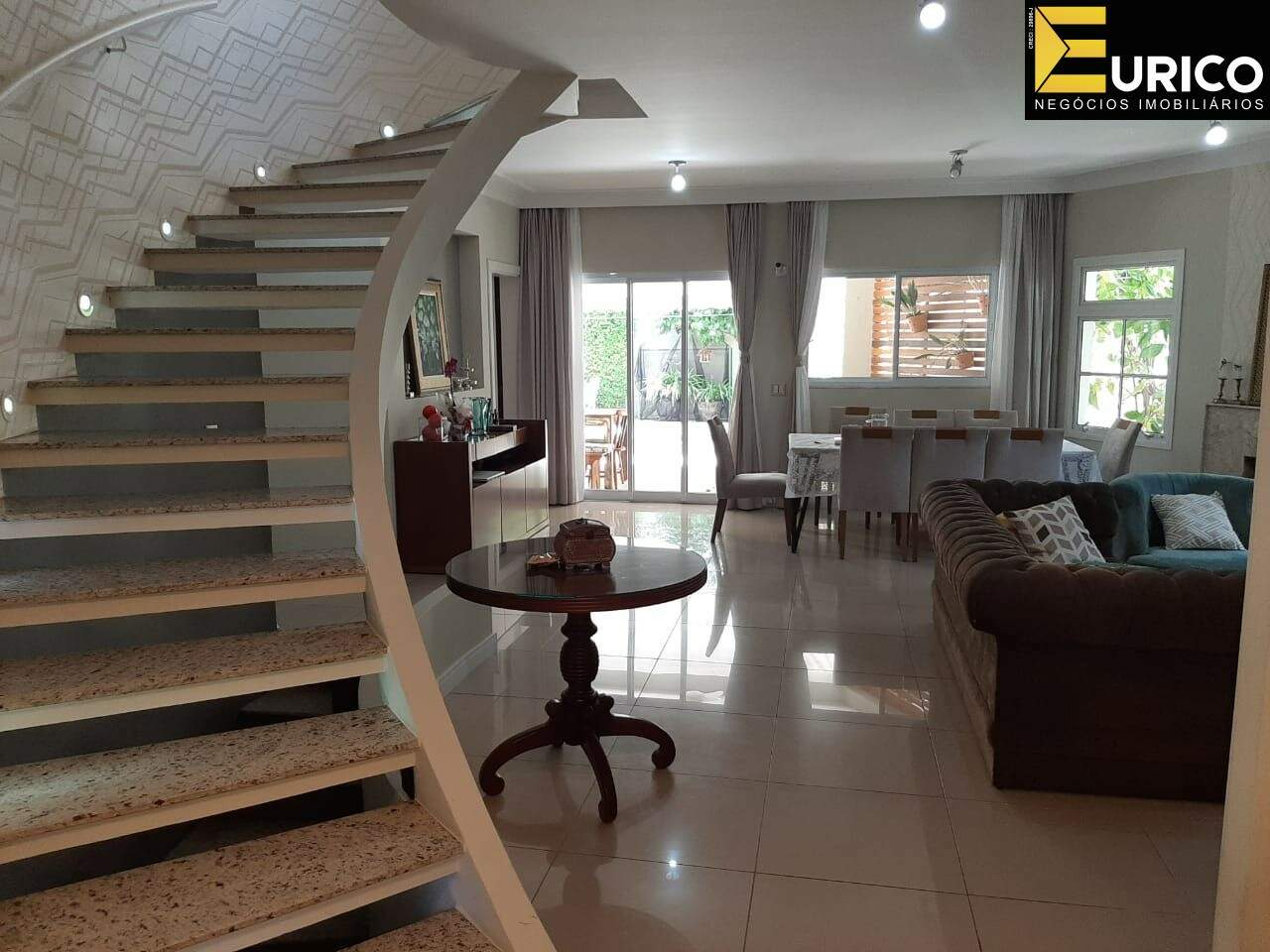 Casa à venda no Condomínio Morada das Nascentes em Valinhos/SP: Foto 01