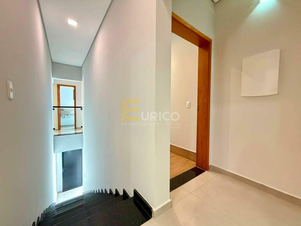 Casa à venda no Condominio Villagio Di Napolli em Valinhos/SP: