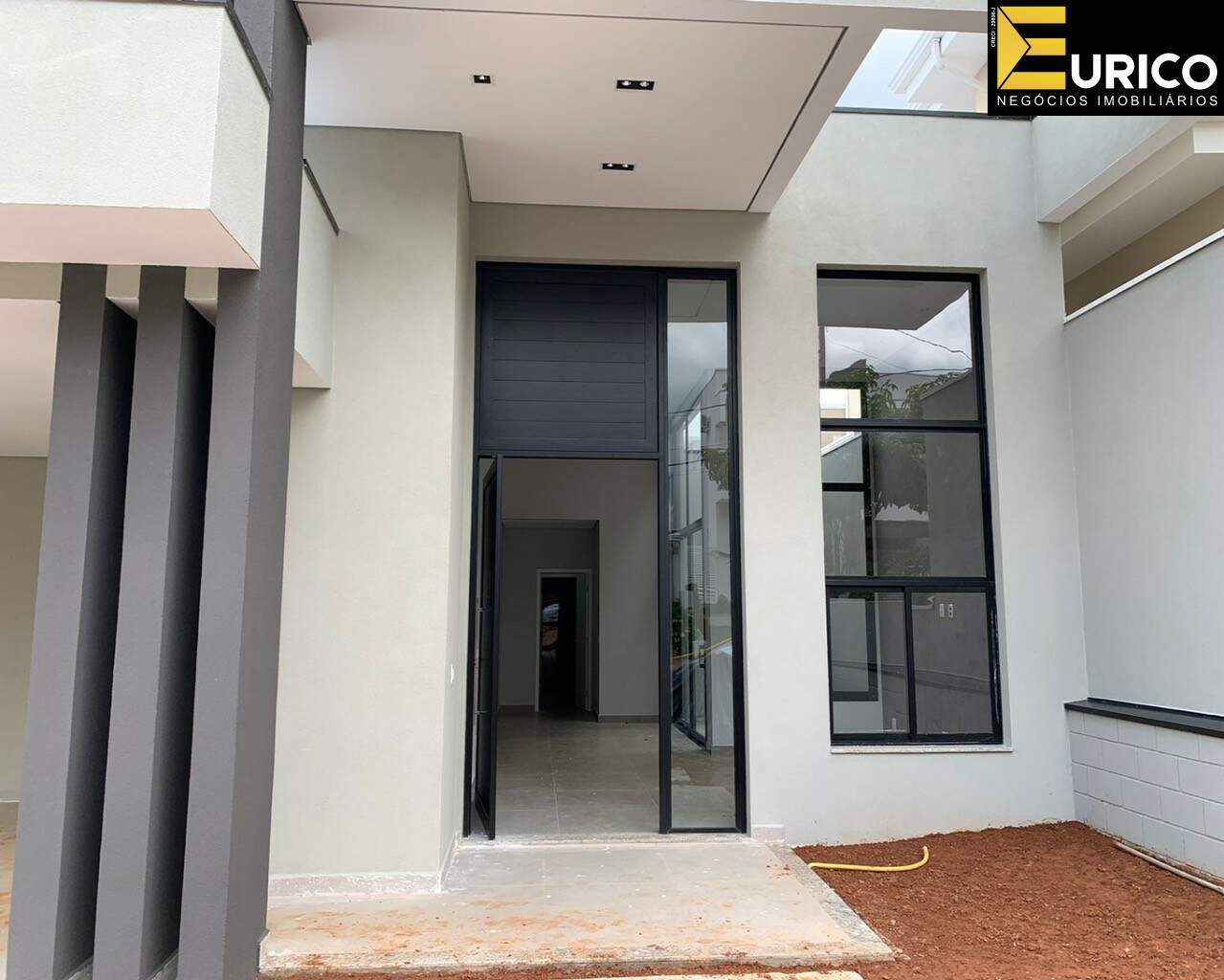 Casa em condomínio à venda no Condomínio Villagio Di Napoli em Valinhos/SP: Foto 02