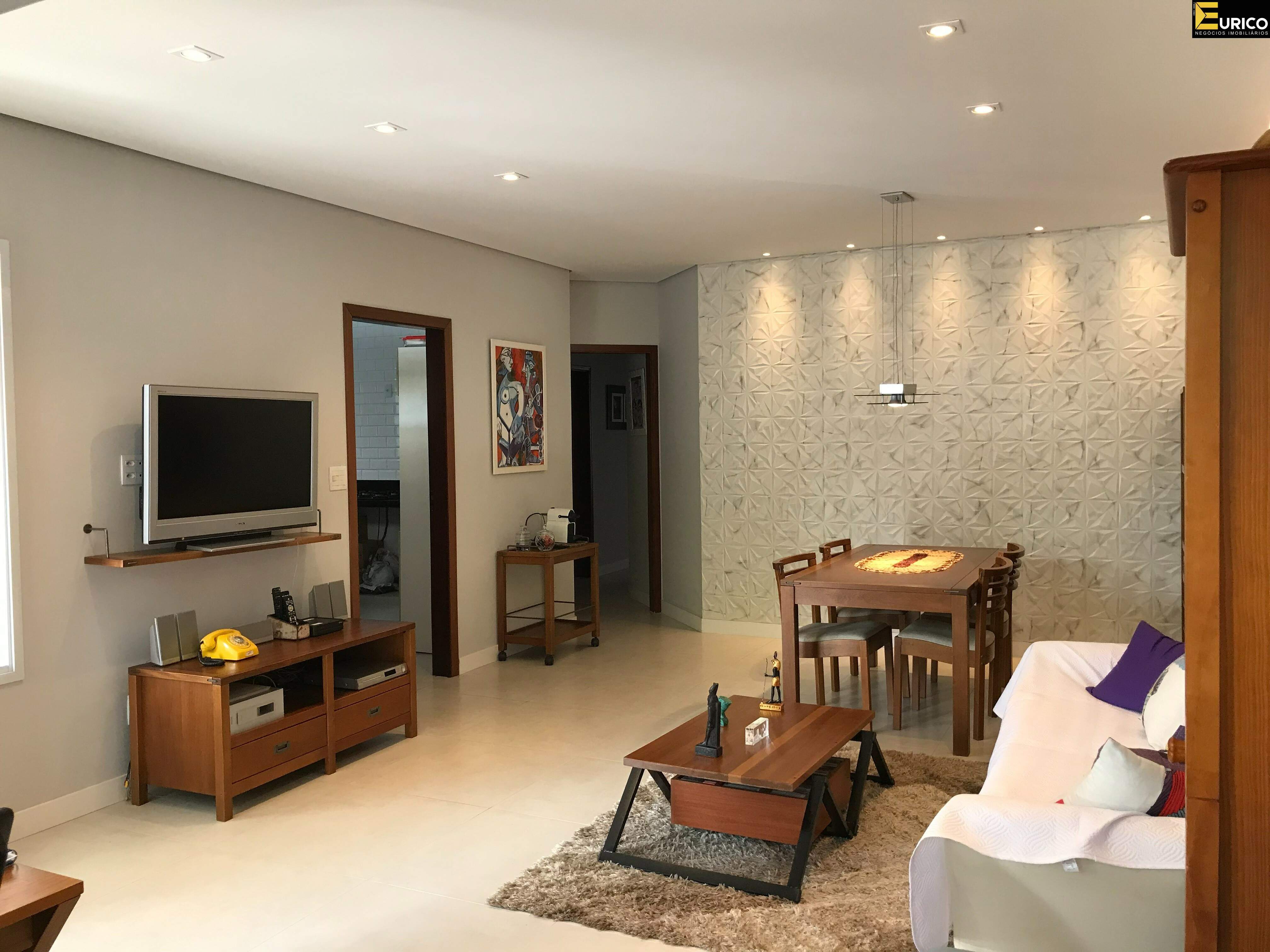 Casa em condomínio à venda no Condomínio Residencial Camburi em Valinhos/SP: Foto 05