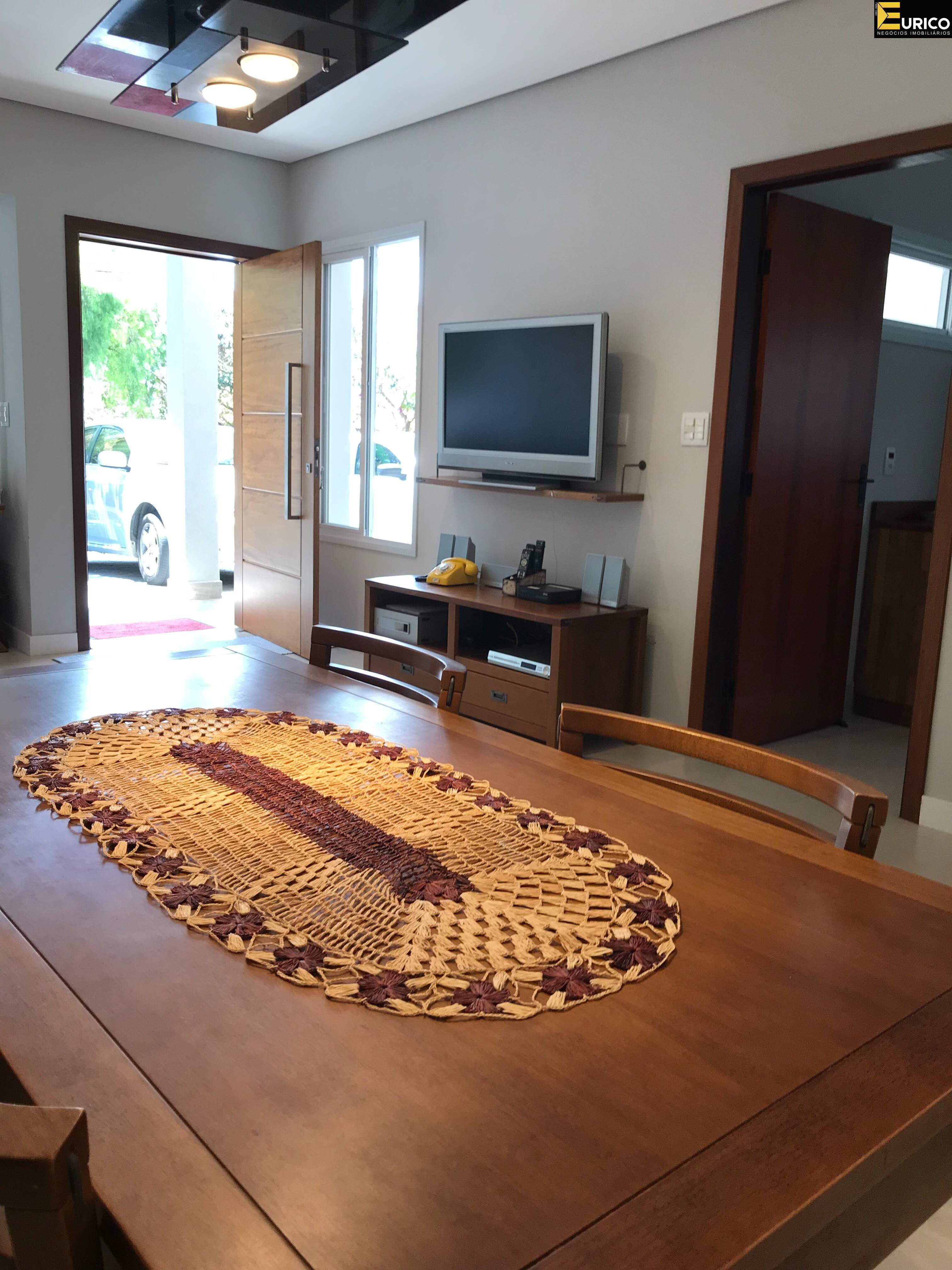 Casa em condomínio à venda no Condomínio Residencial Camburi em Valinhos/SP: Foto 08